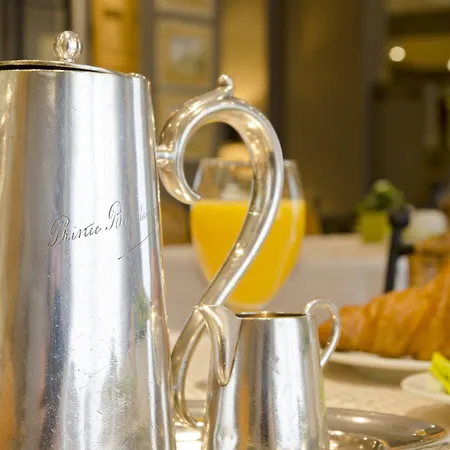 普林斯波德文酒店 3* 克诺克－海斯特