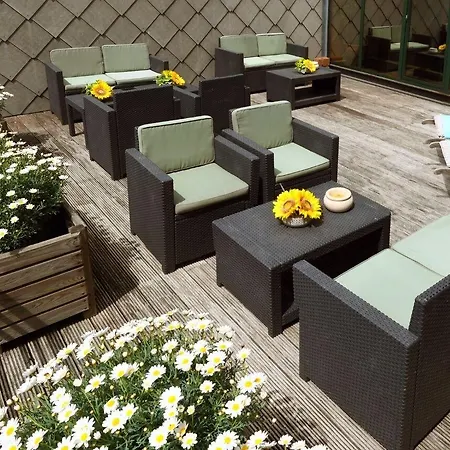 Boudewijn מלון קנוקה-הייסט