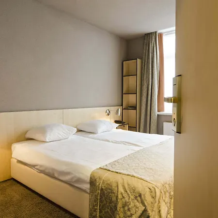 Boudewijn Hotel 3*