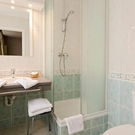 普林斯波德文酒店